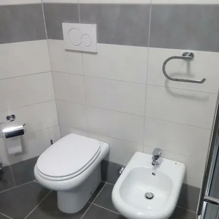 Апартаменти Bilocale Giomein *